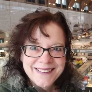 Meet your Posher, Cindy